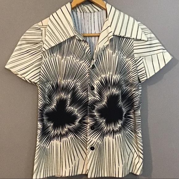 Vintage Tops - Vintage 60’s Ivory & Black Starburst Blouse